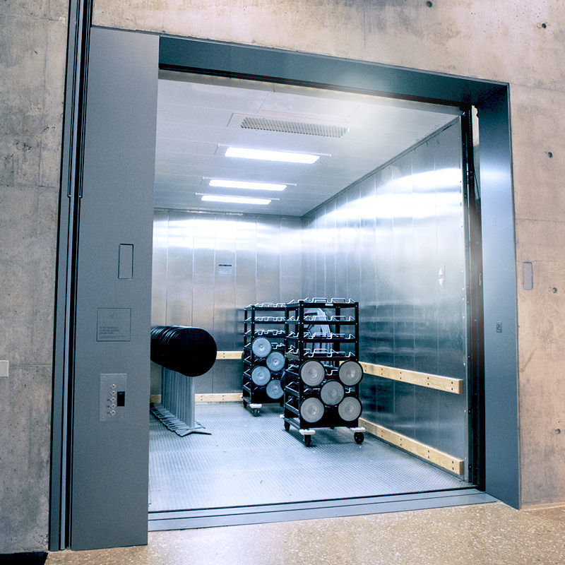 elevadores mixtos en Sabadell instalación y mantenimiento